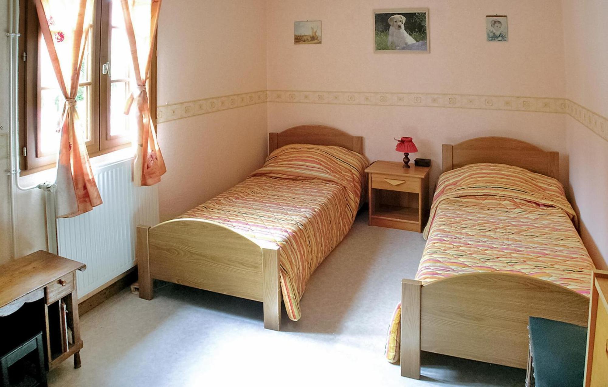 3 Bedroom Beautiful Home In Hames Boucres 外观 照片