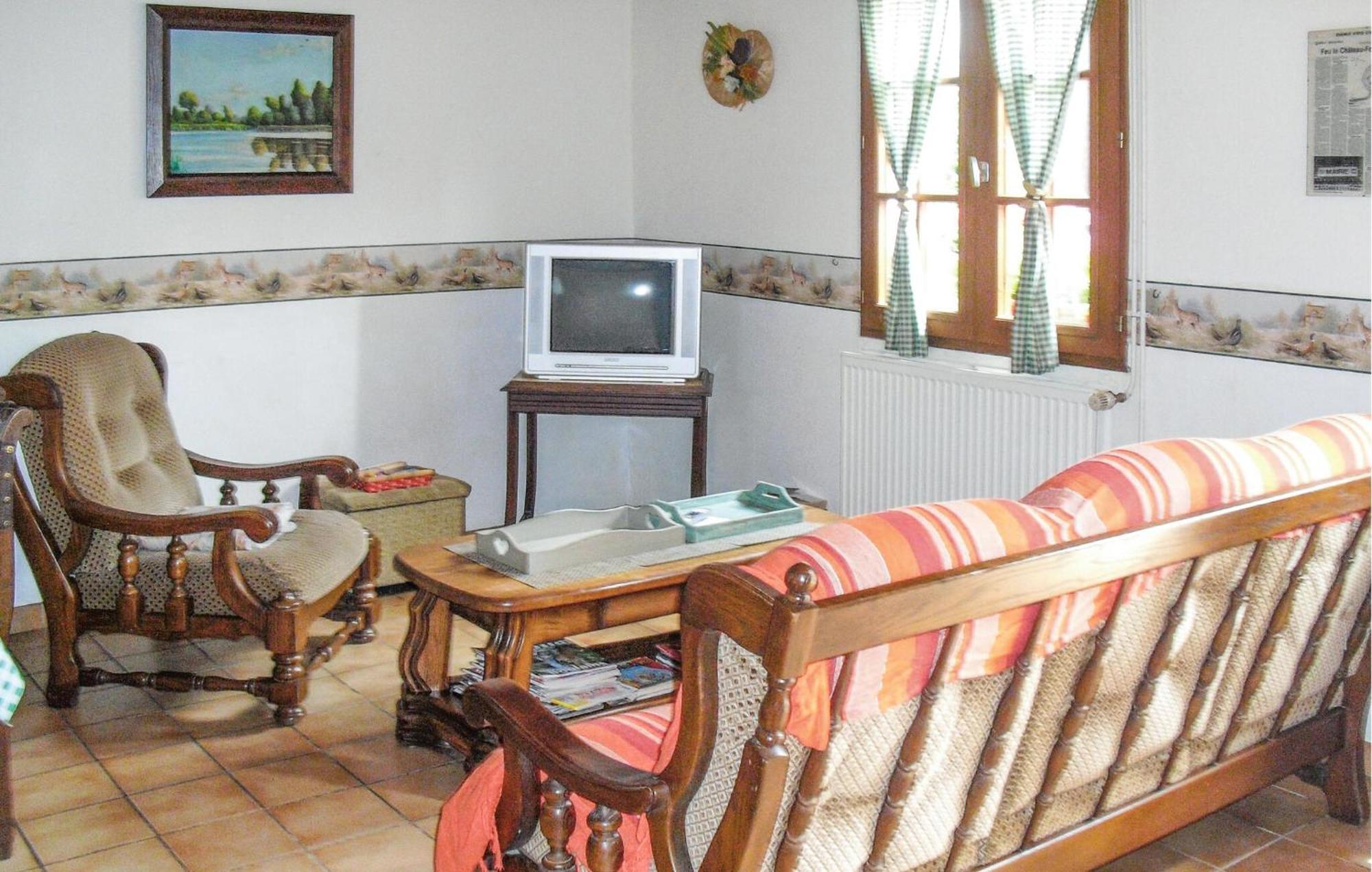 3 Bedroom Beautiful Home In Hames Boucres 外观 照片